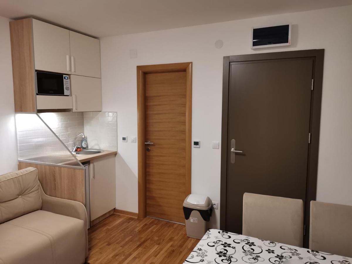 Jordan Apartment Kc 9C 35 コパオニク エクステリア 写真